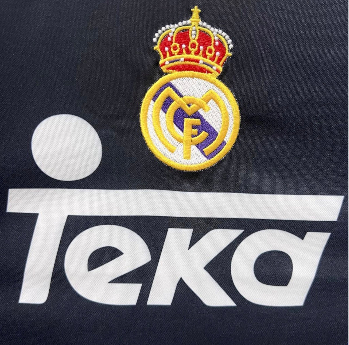 Real Madrid 1997/98 Away Retro Jersey