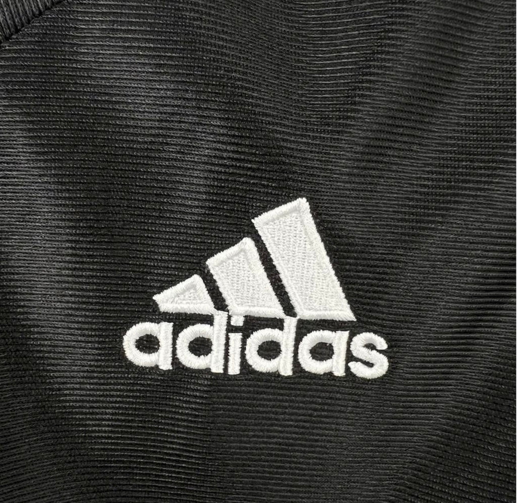 Maillot rétro extérieur manches longues du Real Madrid 1998/99