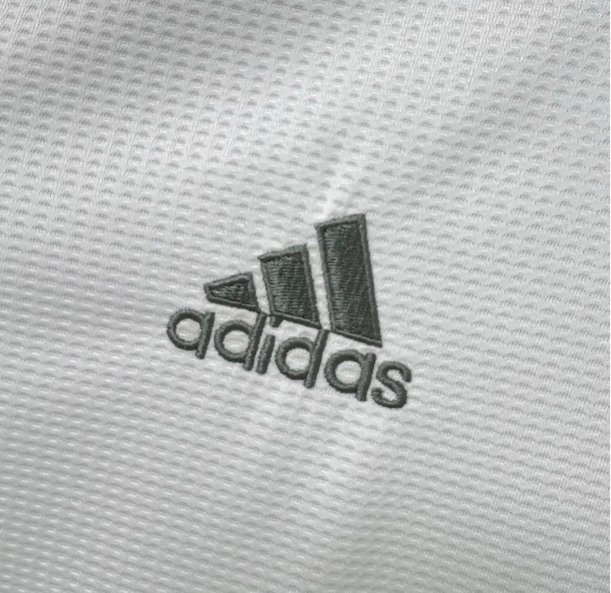 Real Madrid 2015/16 Retro Home Jersey