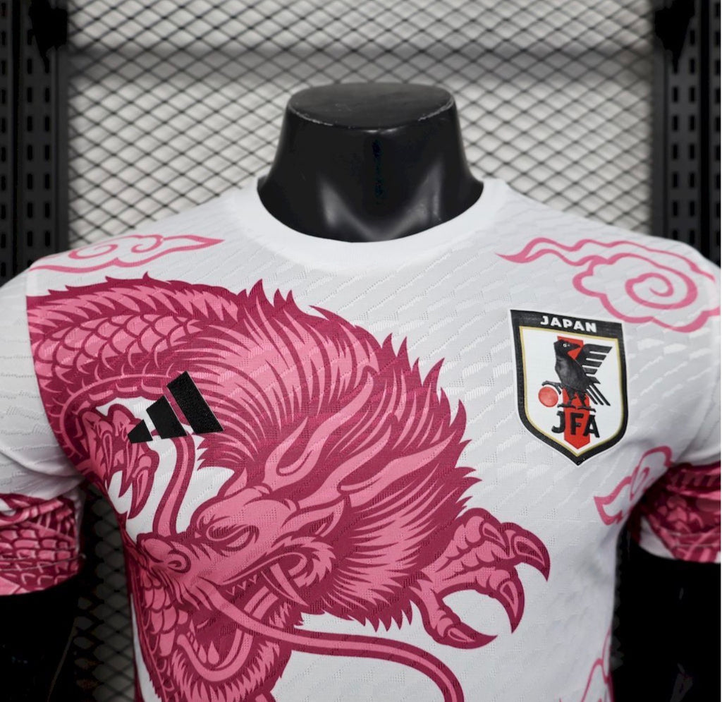 Japon 2025-26 – Maillot édition Dragon Rose