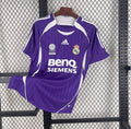 Troisième maillot rétro du Real Madrid 2006