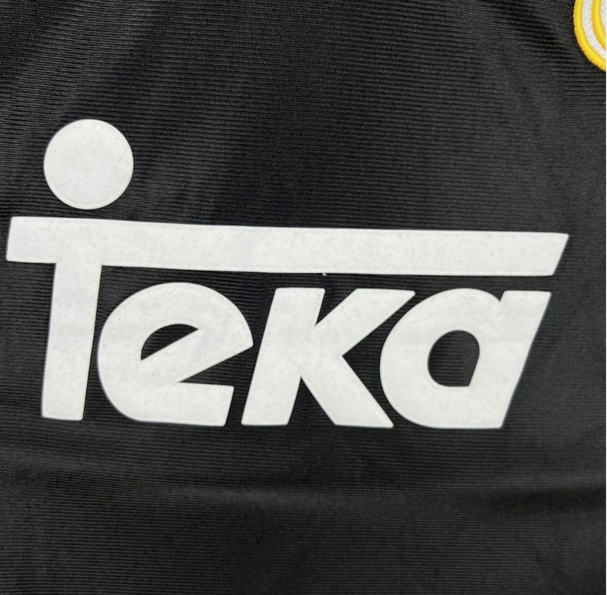 Real Madrid 1998/99 Long-Sleeved Away Retro Jersey