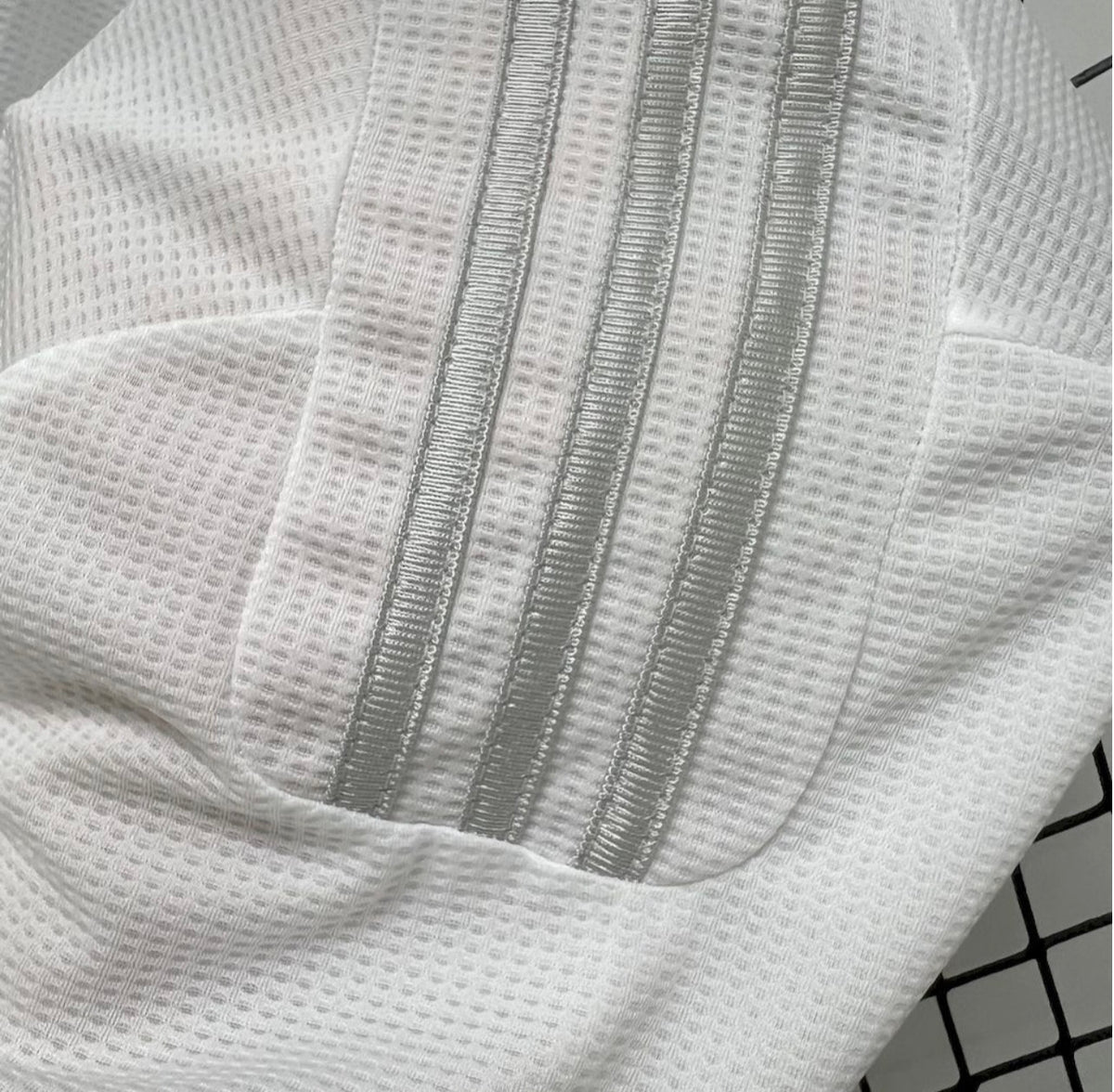 Maillot rétro domicile du Real Madrid 2015/16