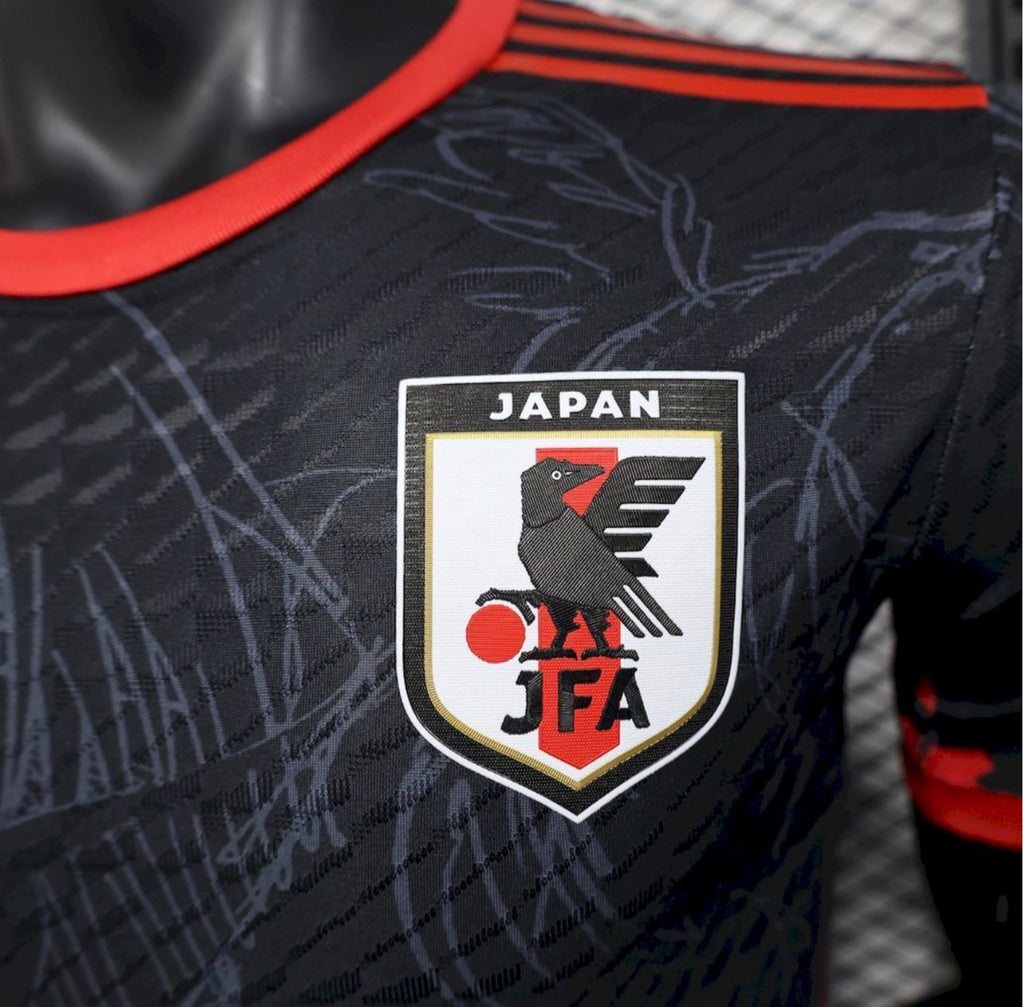 Japon 2025-26 – Maillot Naruto – Uchiha Itachi