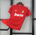 Troisième maillot rétro du Real Madrid 2011/12